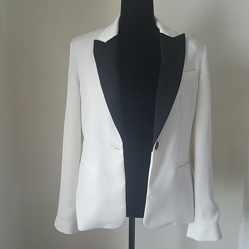 Express Women's Tuxedo Blazer